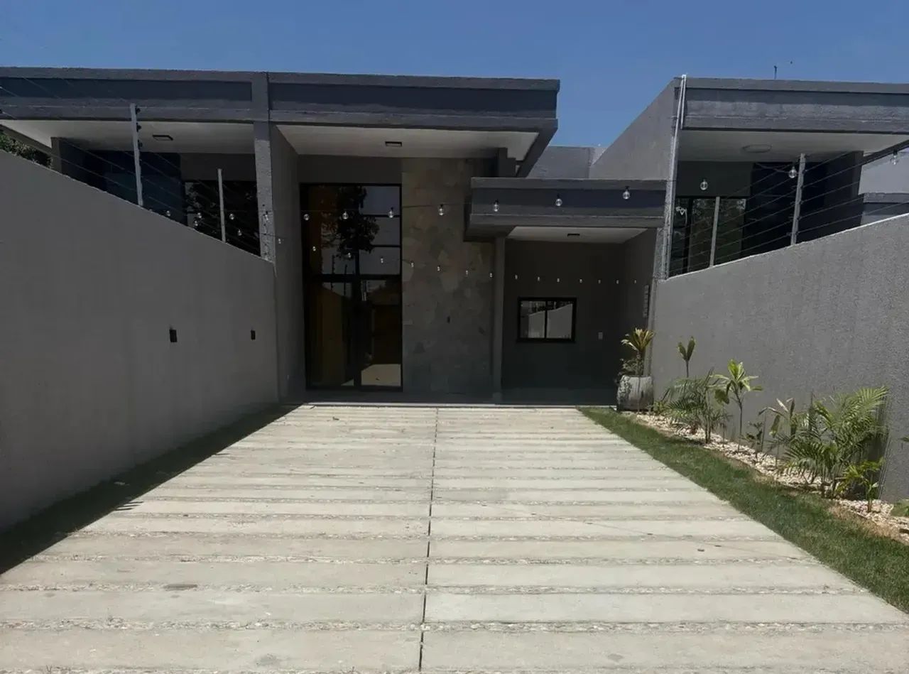 Casa 100% mobiliada com Energia Solar e 4 quartos