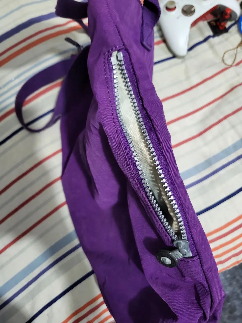 Bolsa roxa Kipling usada - Foto 4