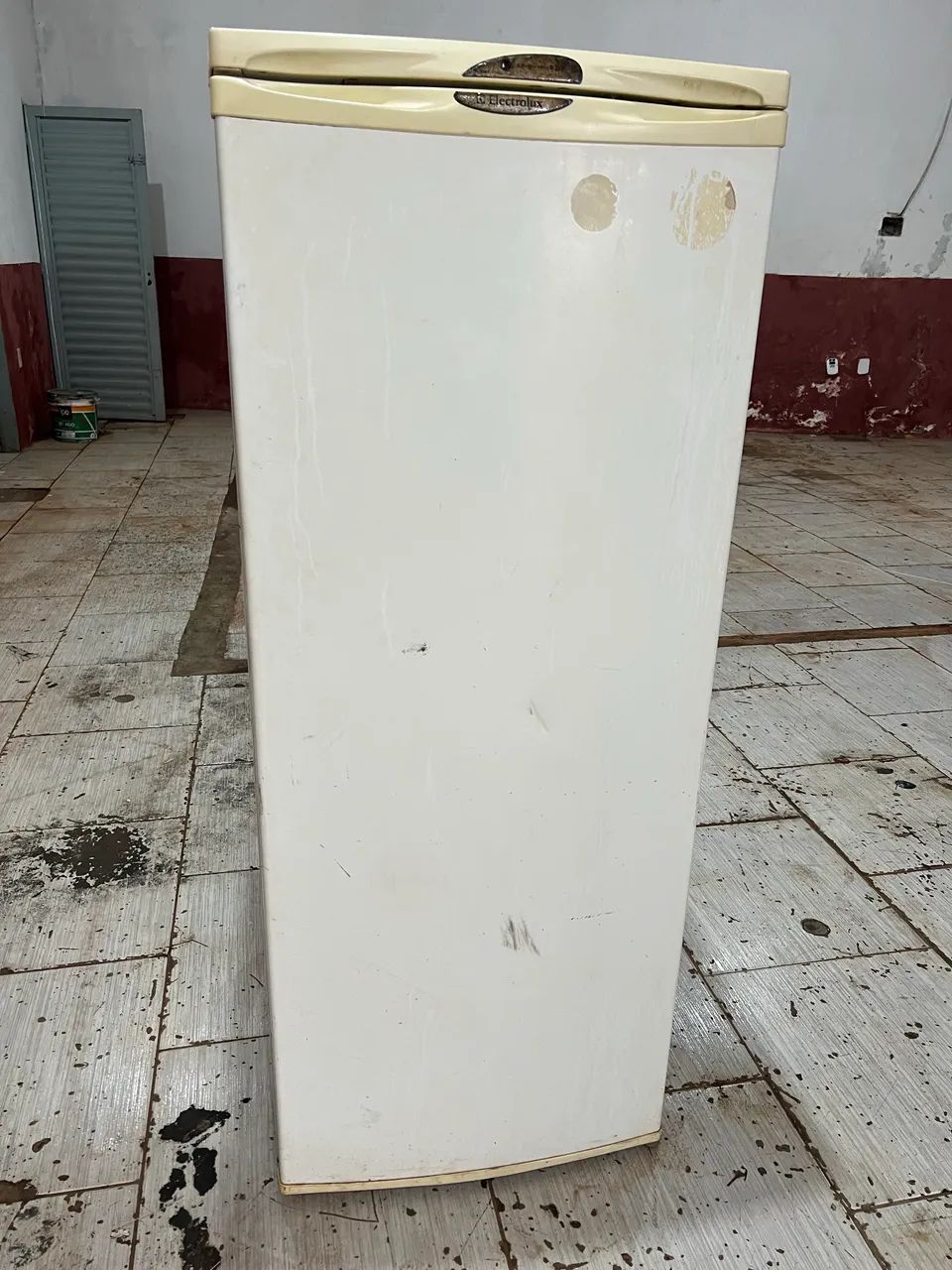Geladeira Electrolux a venda 