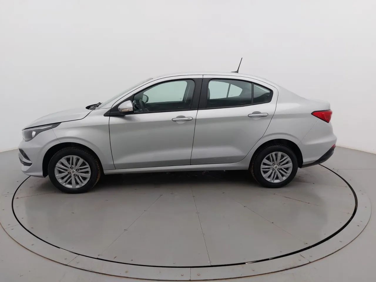 Fiat Cronos Drive 1.3 8V Flex Aut. 2025 - Foto 2