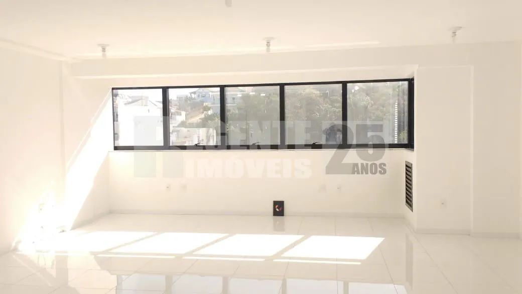 Sala comercial à venda no bairro Coqueiros em Florianópolis - Foto 4