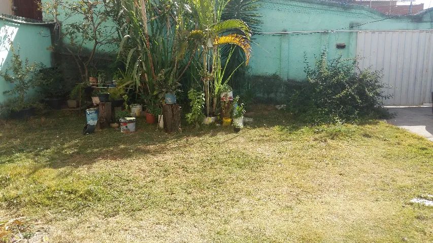 Predio composto de 7 casas geminadas e salao de 360 metros - Foto 3