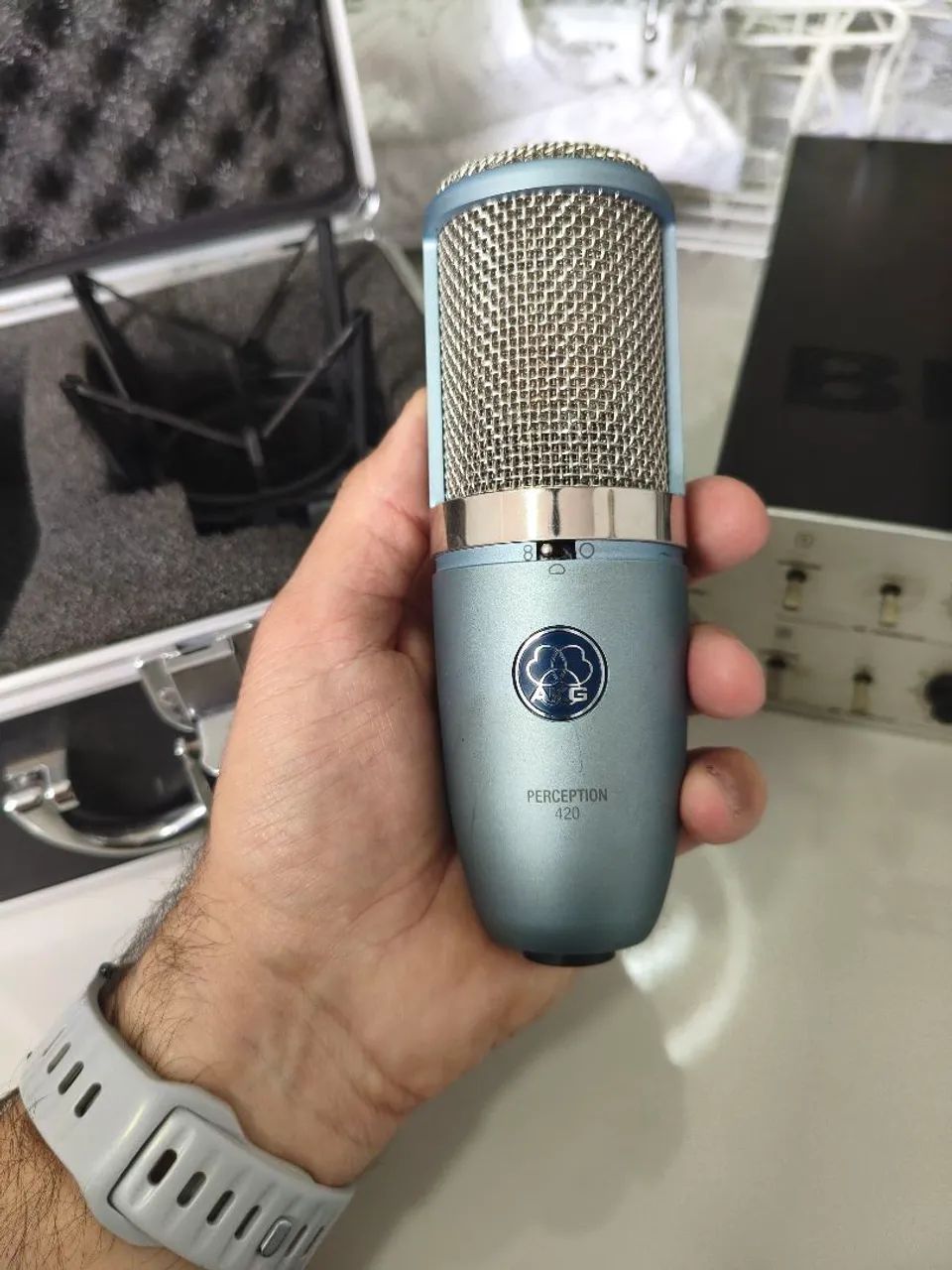 Microfone akg p420 - Foto 3