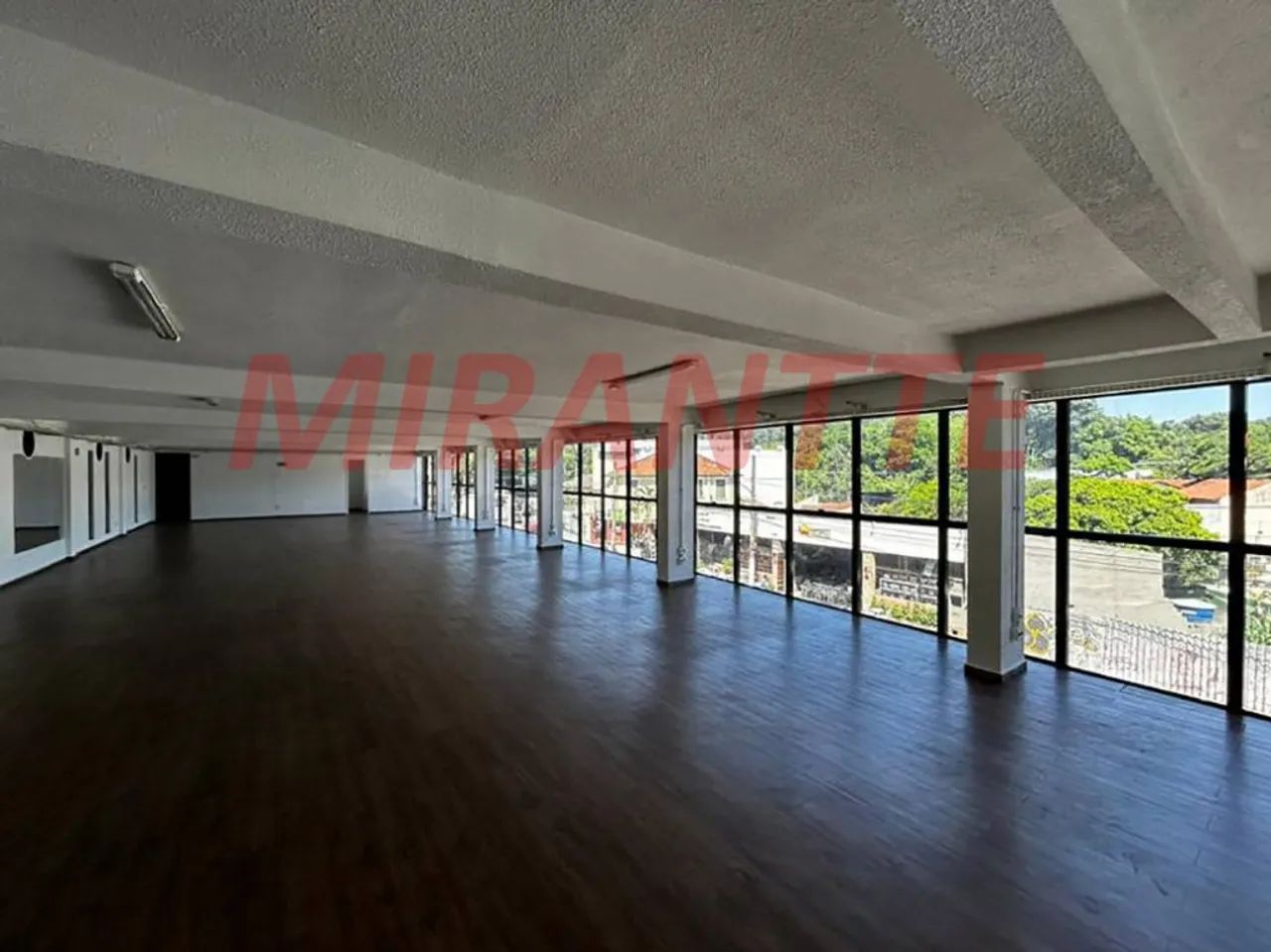 Comercial de 880m² em Horto Florestal - Foto 3