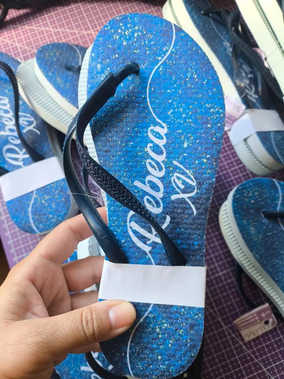 Chinelos personalizados (sobra) - Foto 2