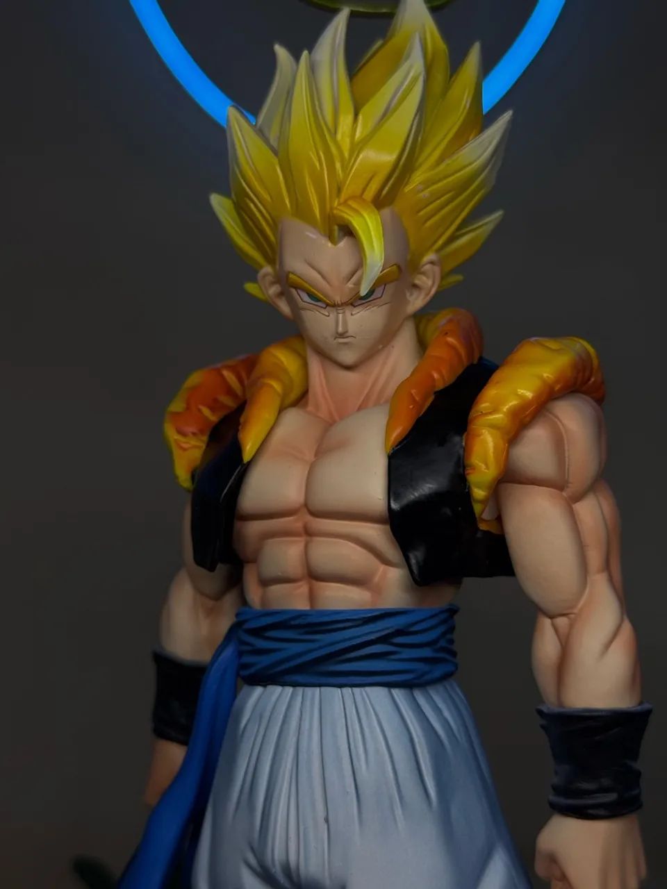 Vendo action figure do gogeta  - Foto 2