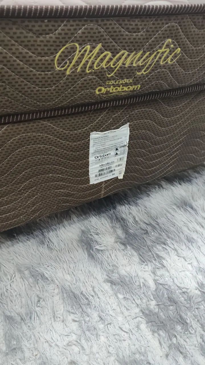 Venda de cama box com colchão 