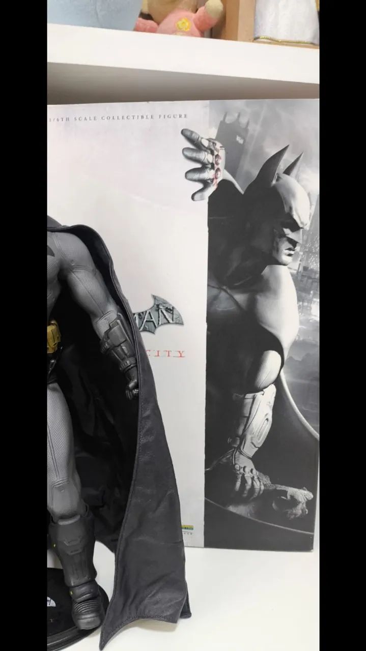 Coleção Hot Toys Batman: Arkham City escala 1/6 - Foto 5