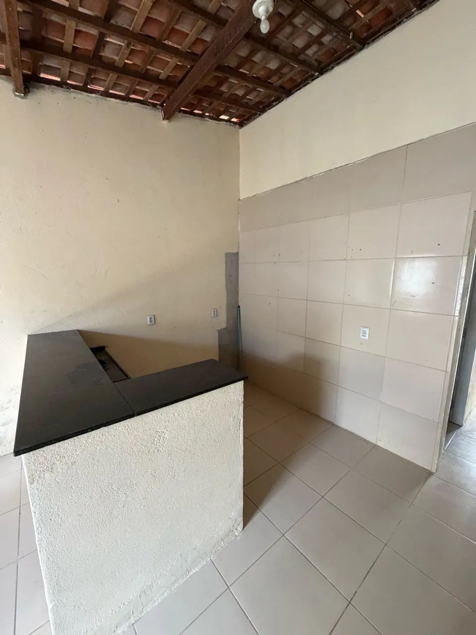 Vendo casa no bairro Barroso - Foto 4