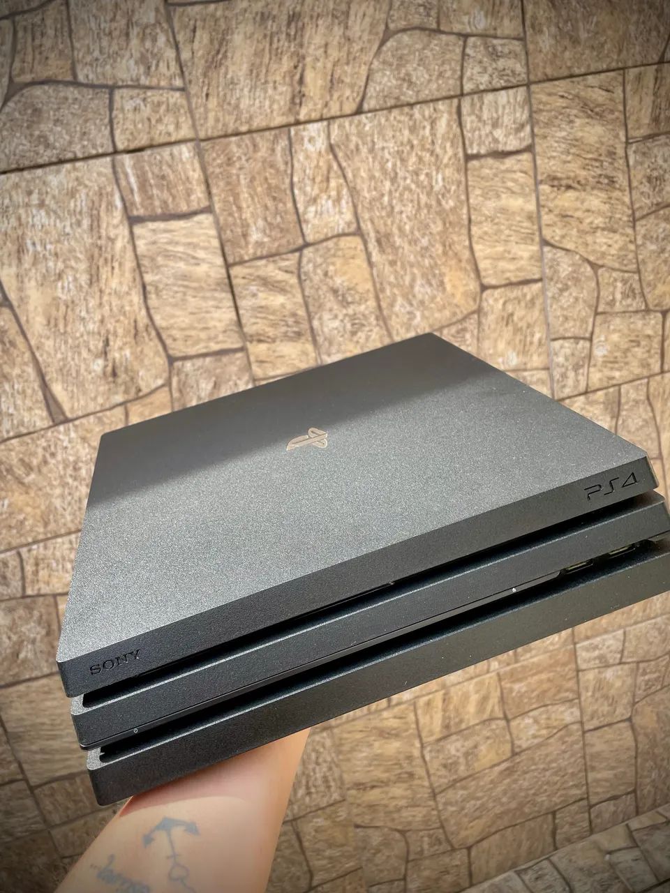 PS4 Pro 1TB - Foto 3