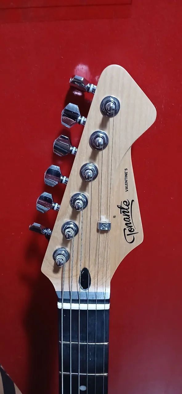 Guitarra Stratocaster  - Foto 3