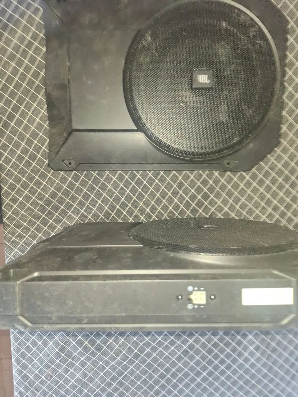 Caixa subwoofer amplificado JBL BassPro SL de 8 polegadas com 125W RMS. - Foto 3