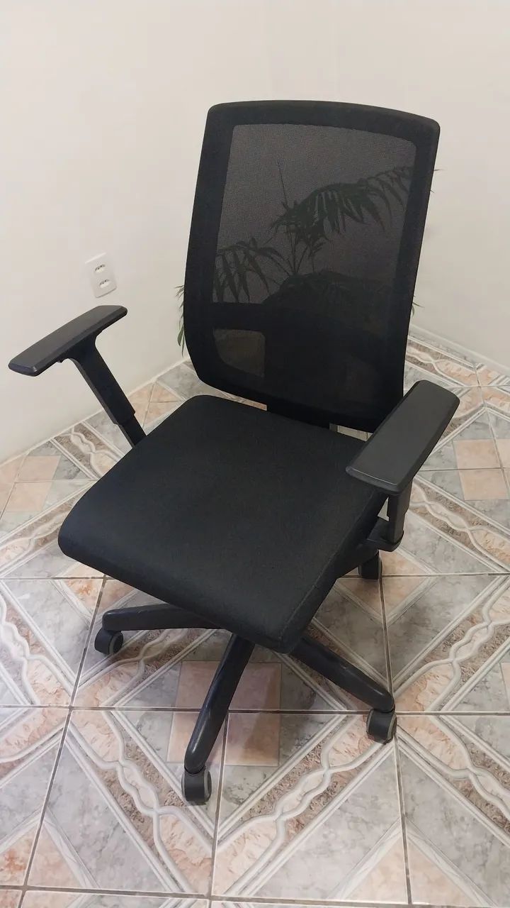 Cadeira escritorio ergonômica 