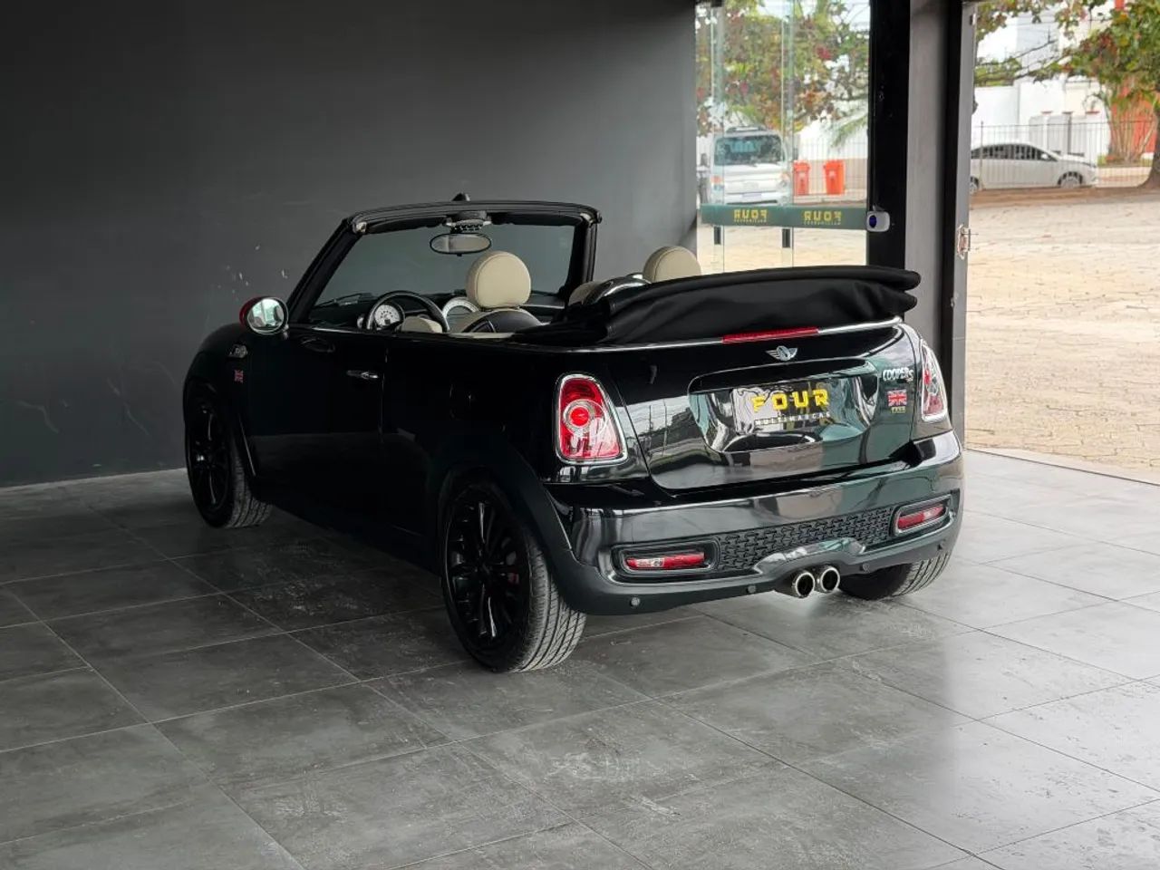 Mini Cooper Cabrio S 1.6 Aut. 2011 - Foto 5
