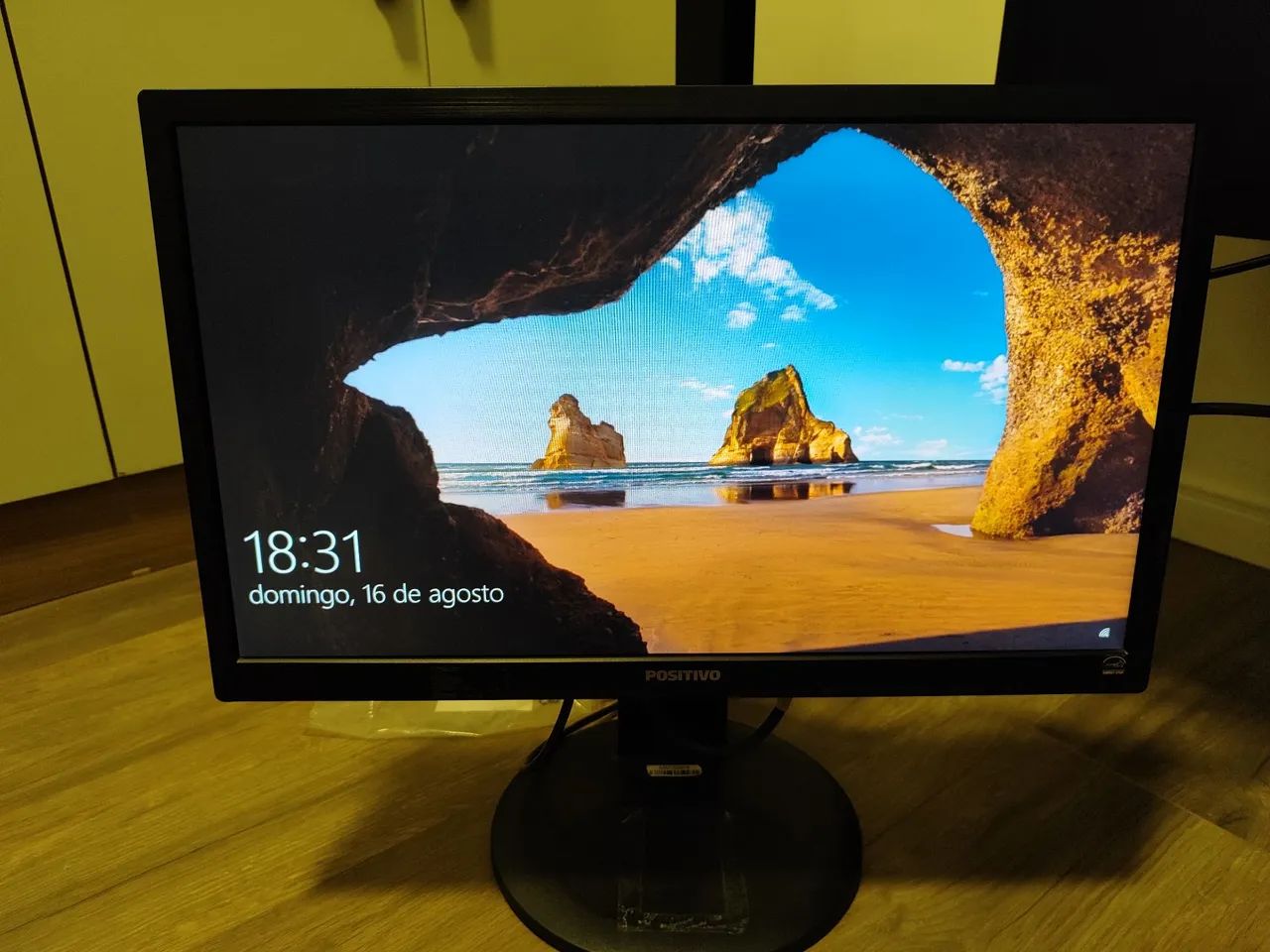 Monitor POSITIVO 21,5 polegadas HDMI  - Foto 2