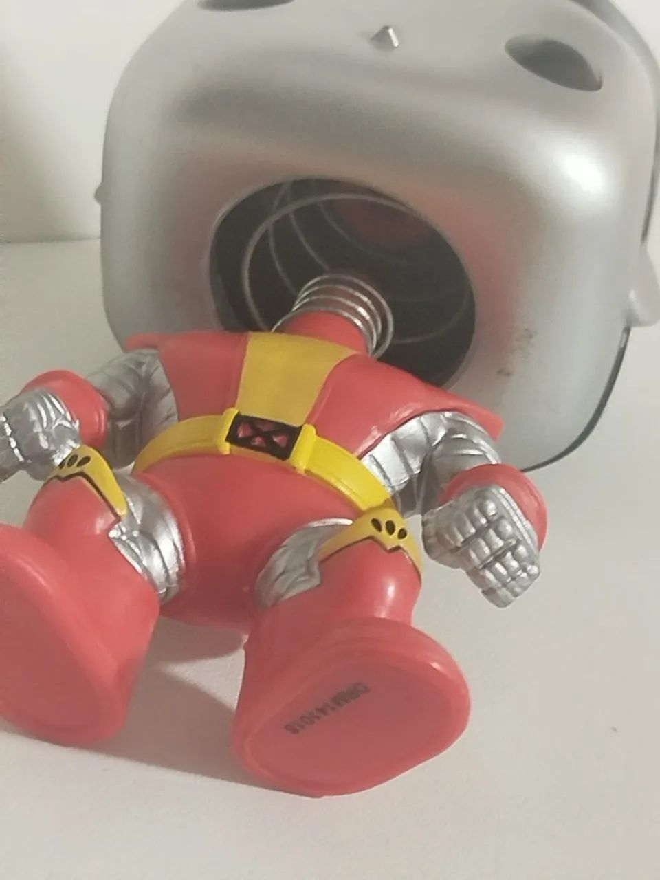 Colossus Funko - Foto 4