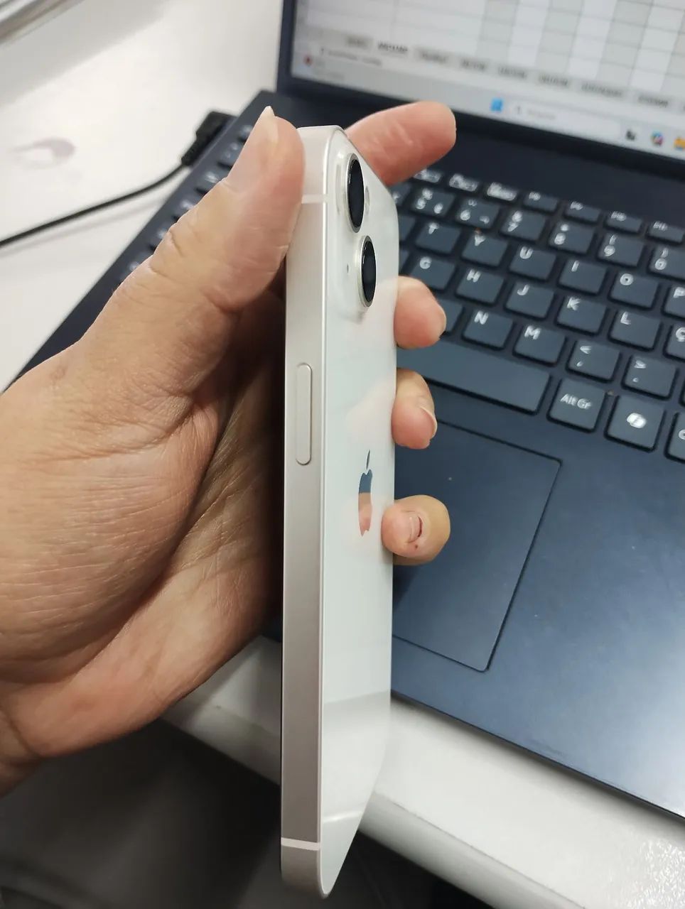 iPhone 13