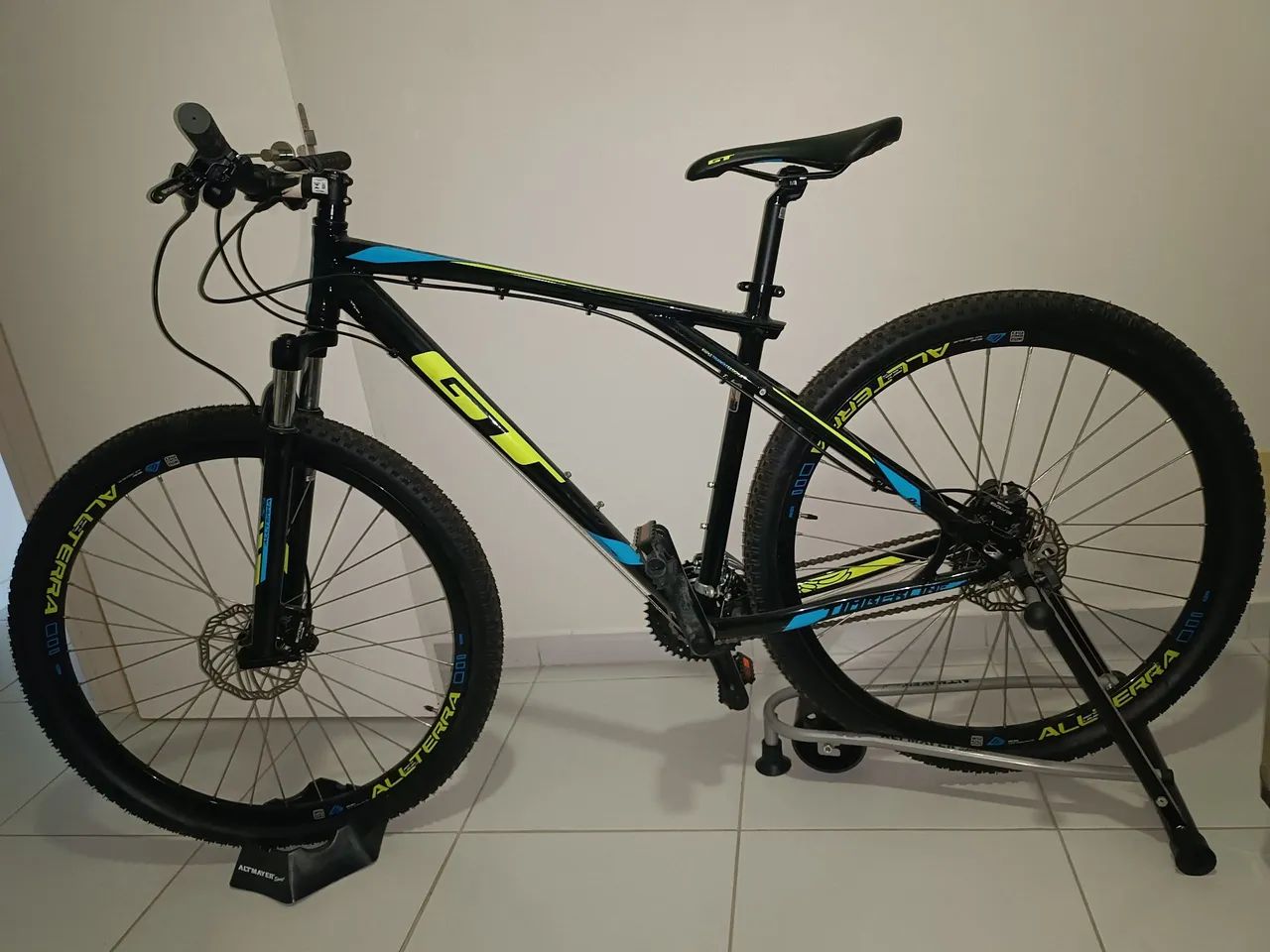 Bicicleta GT Timberline Expert Aro 29 - Ciclismo - Alvorada