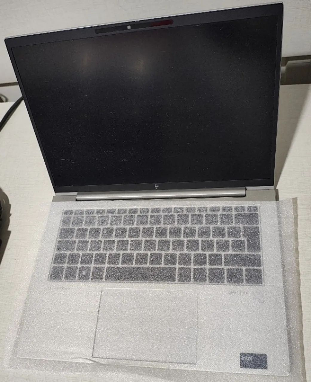 HP Elitebook 840 G11 - Foto 2
