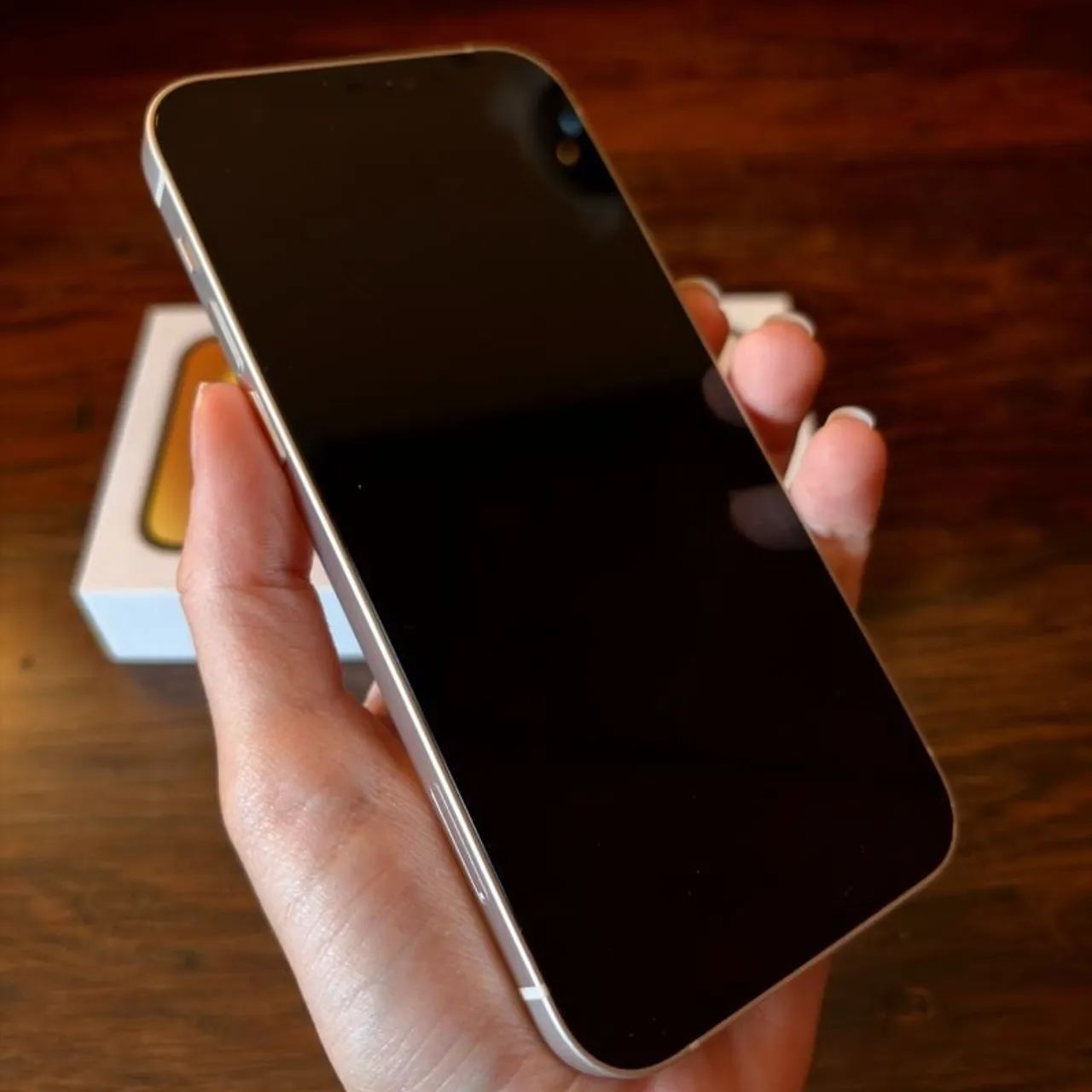 IPhone 12 128GB zero bala.