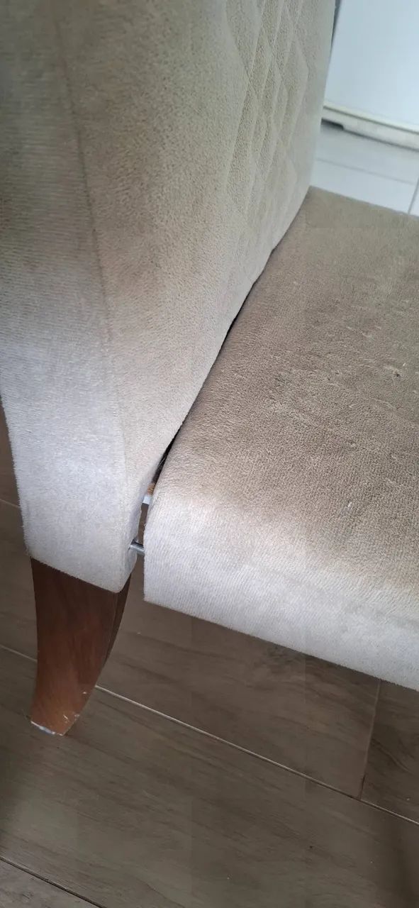 Mesa de jantar com tampo de vidro - Foto 3