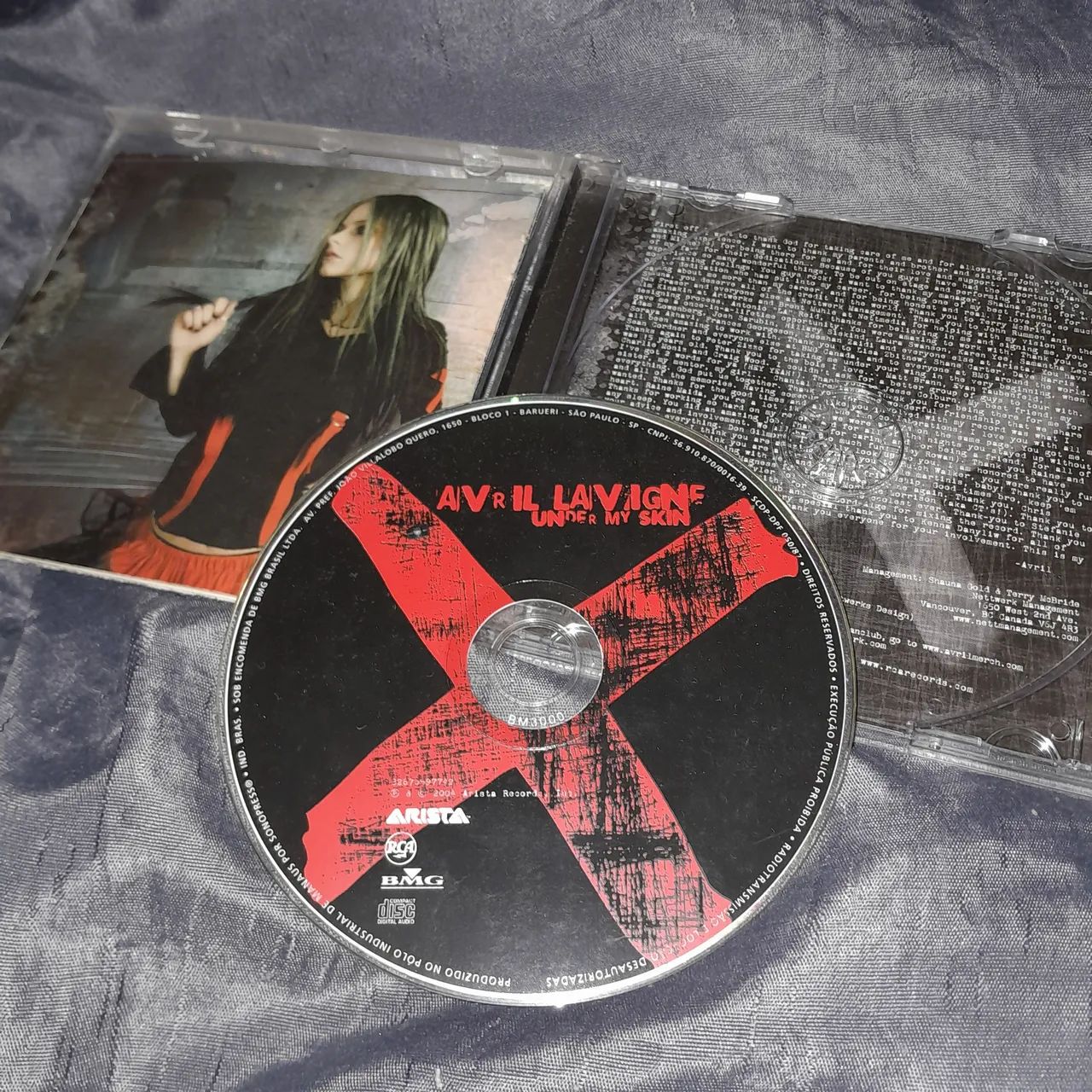 cd Avril lavigne - under my skin - Foto 2