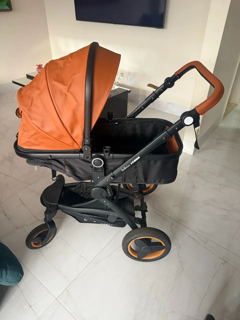 Vendo Carrinho de bebê conforto 3 em 1 - Foto 2