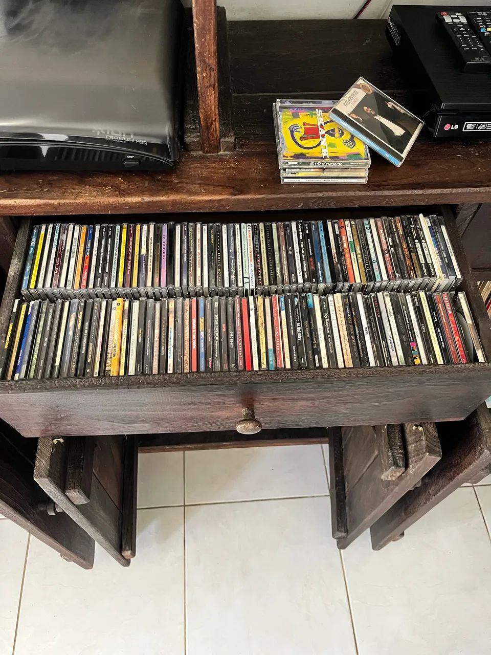 Lote de 700 CDs ORIGINAIS  - Foto 4