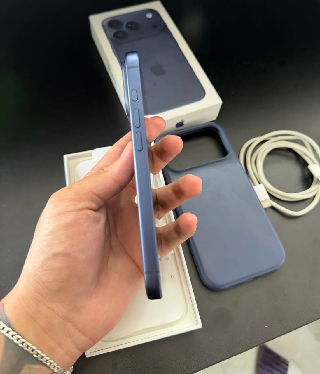 IPHONE 17 pro 256gb azul  - Foto 4