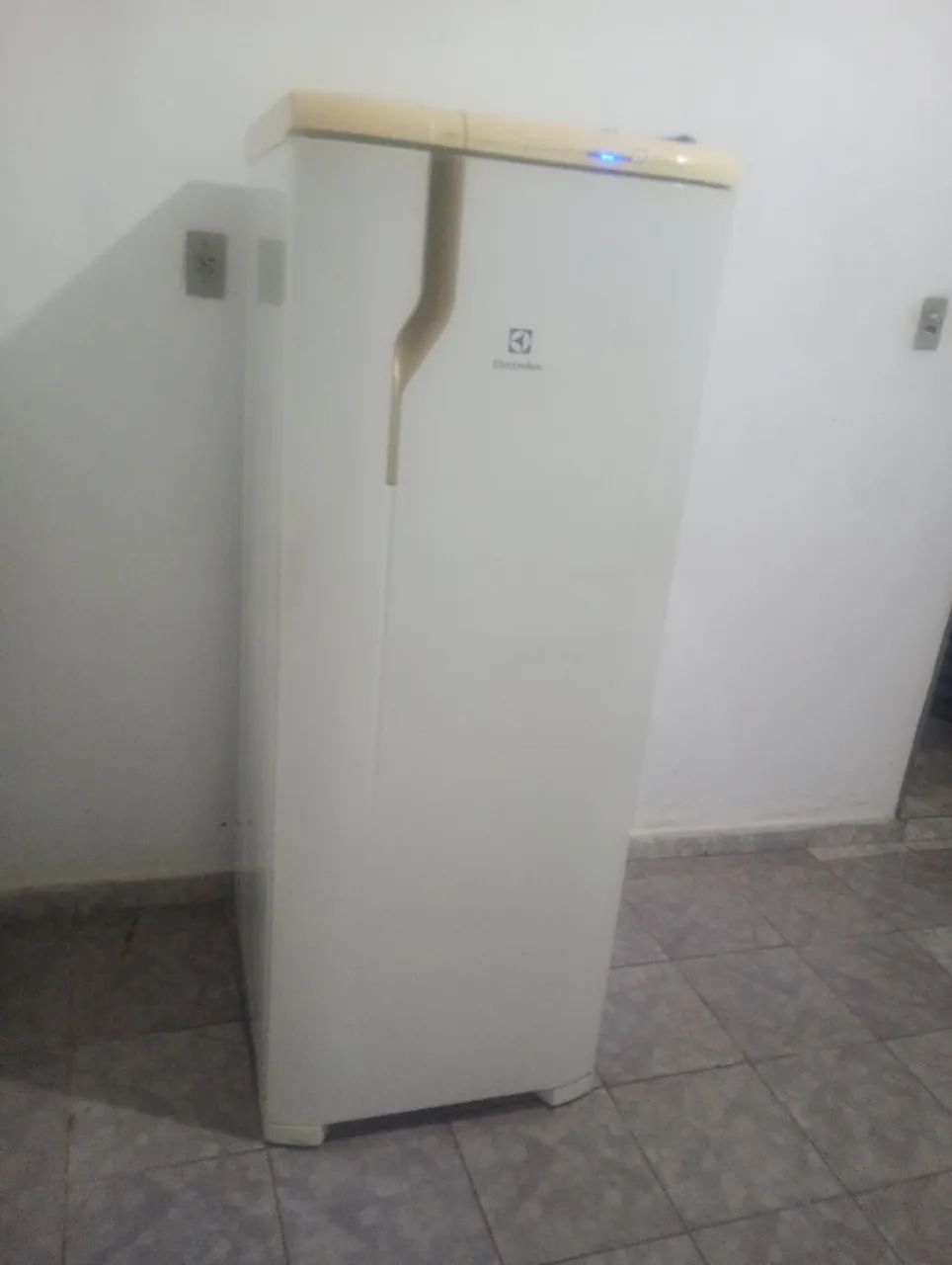 Geladeira. Eletrolux. 110 