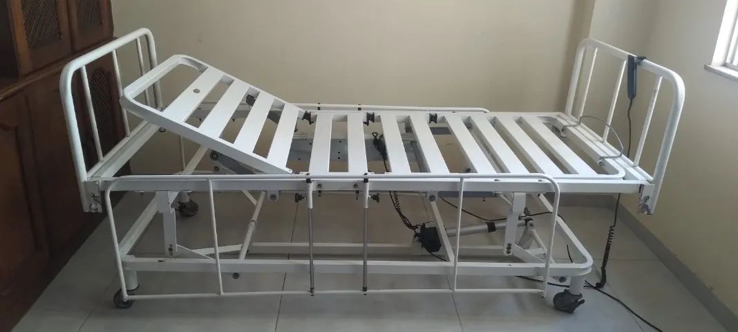 Cama Hospitalar Motorizada Pilati Evolution - Foto 3