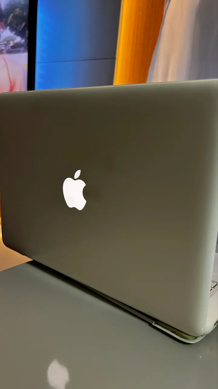 Apple MacBook com SSD | Bateria e Carregador Novos - Foto 3