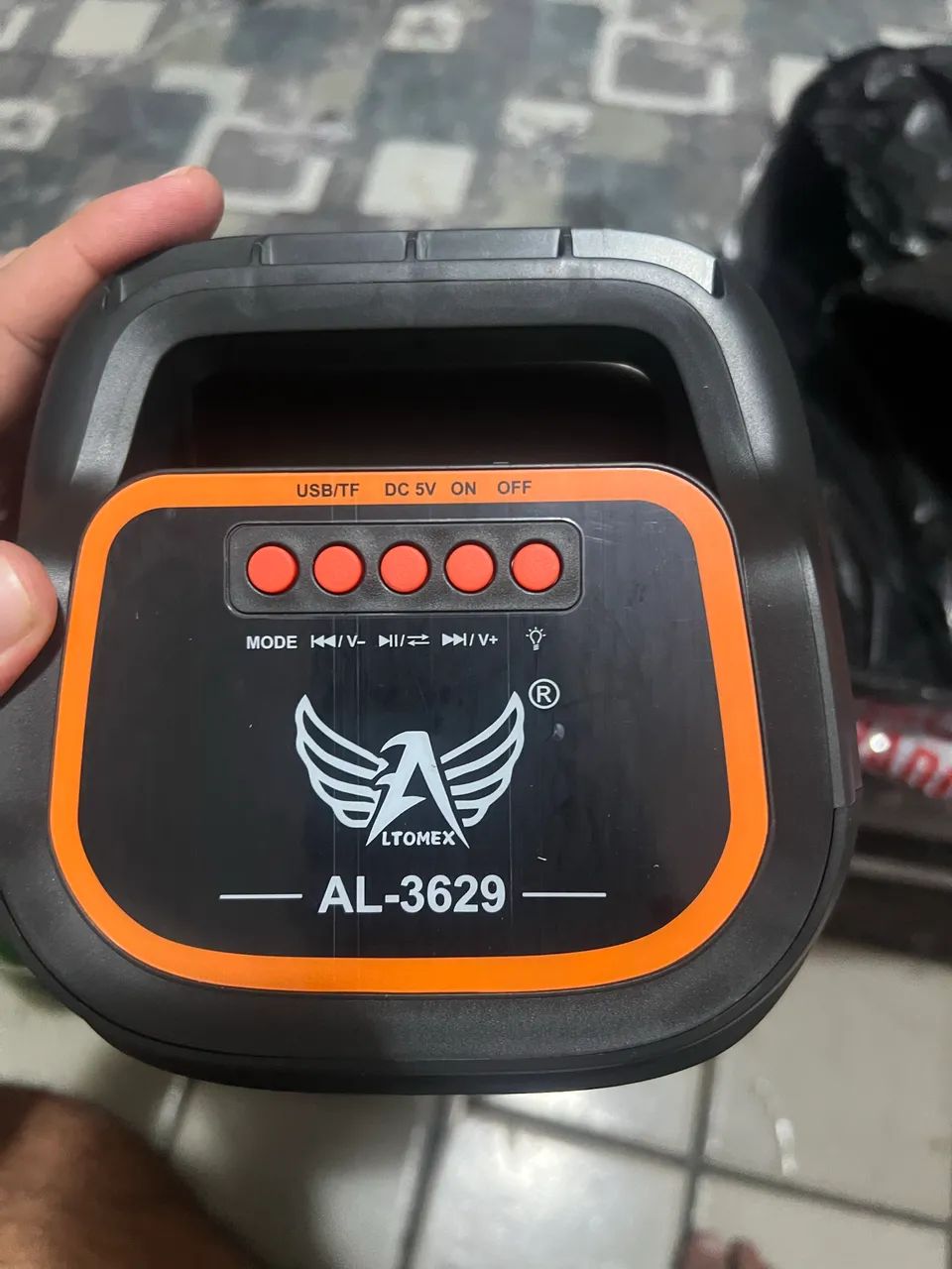 Caixa de som Bluetooth capacidade TWS 50w - Foto 4