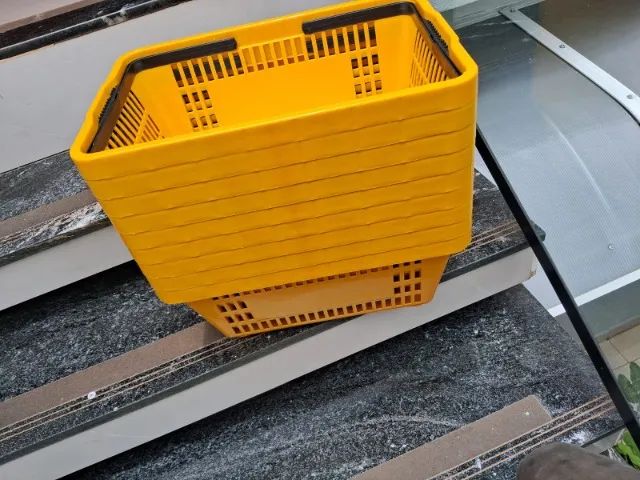 CESTOS PLASTICOS PARA COMERCIO