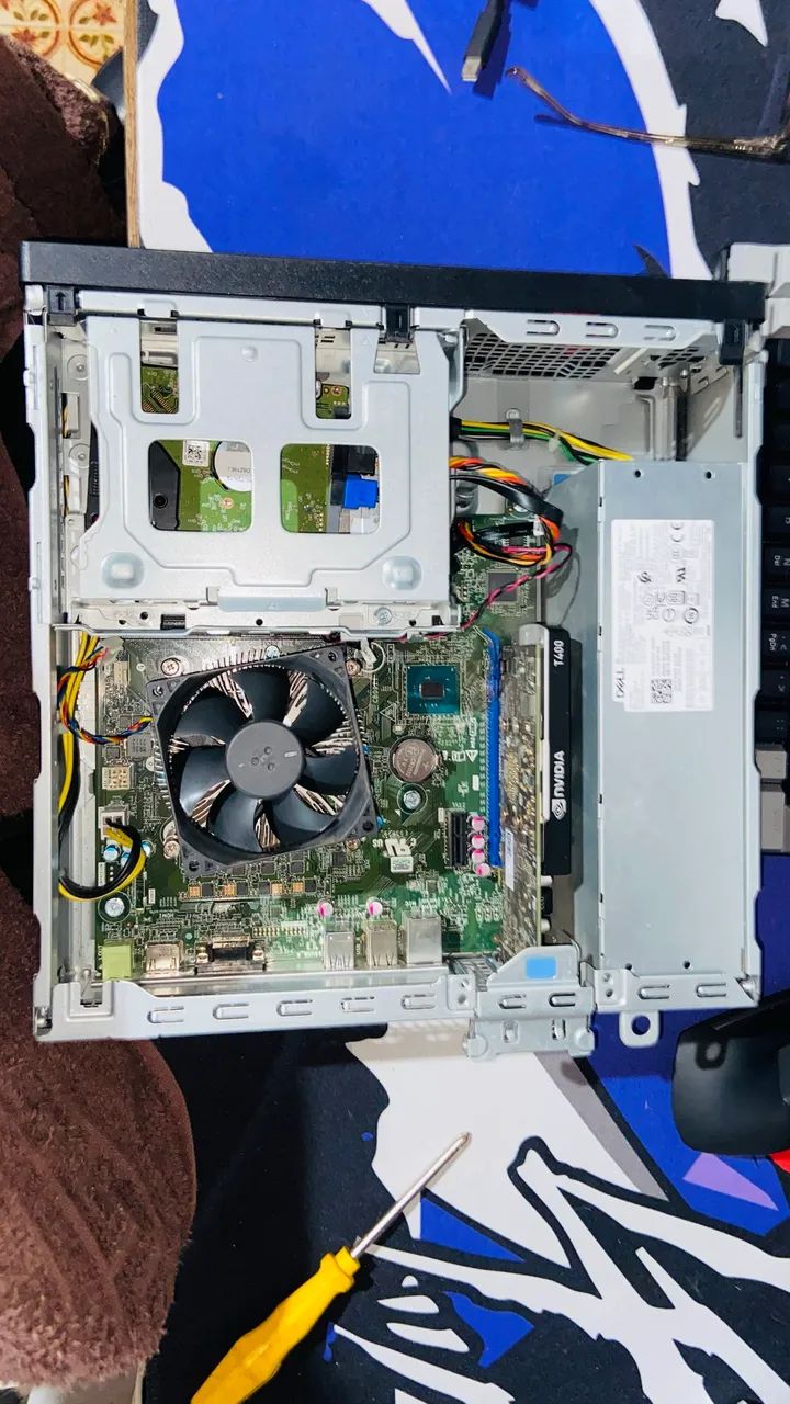 Desktop Dell com placa de vídeo e SSD  - Foto 3