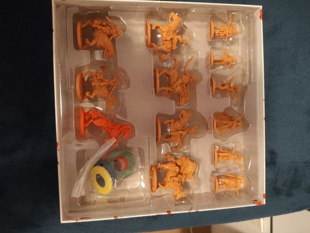 Zombicide Running Wild (com sleeve) - Foto 4