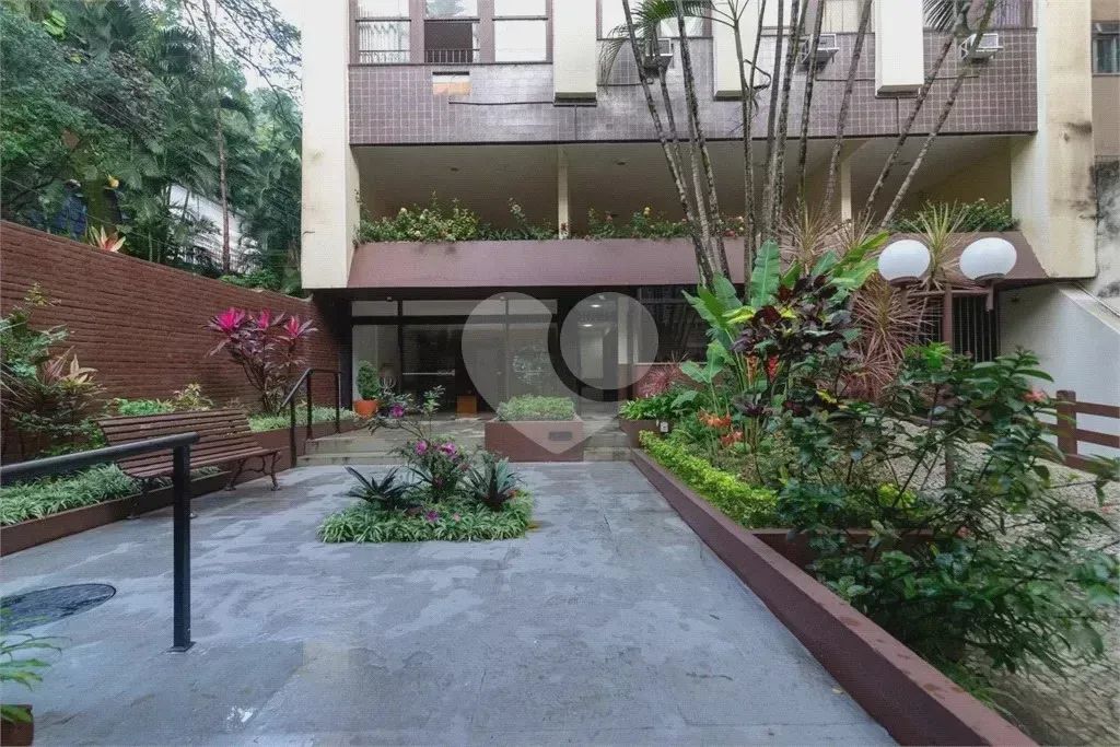 Apartamento para venda tem 120 metros quadrados com 3 quartos em Tijuca - Rio de Janeiro -