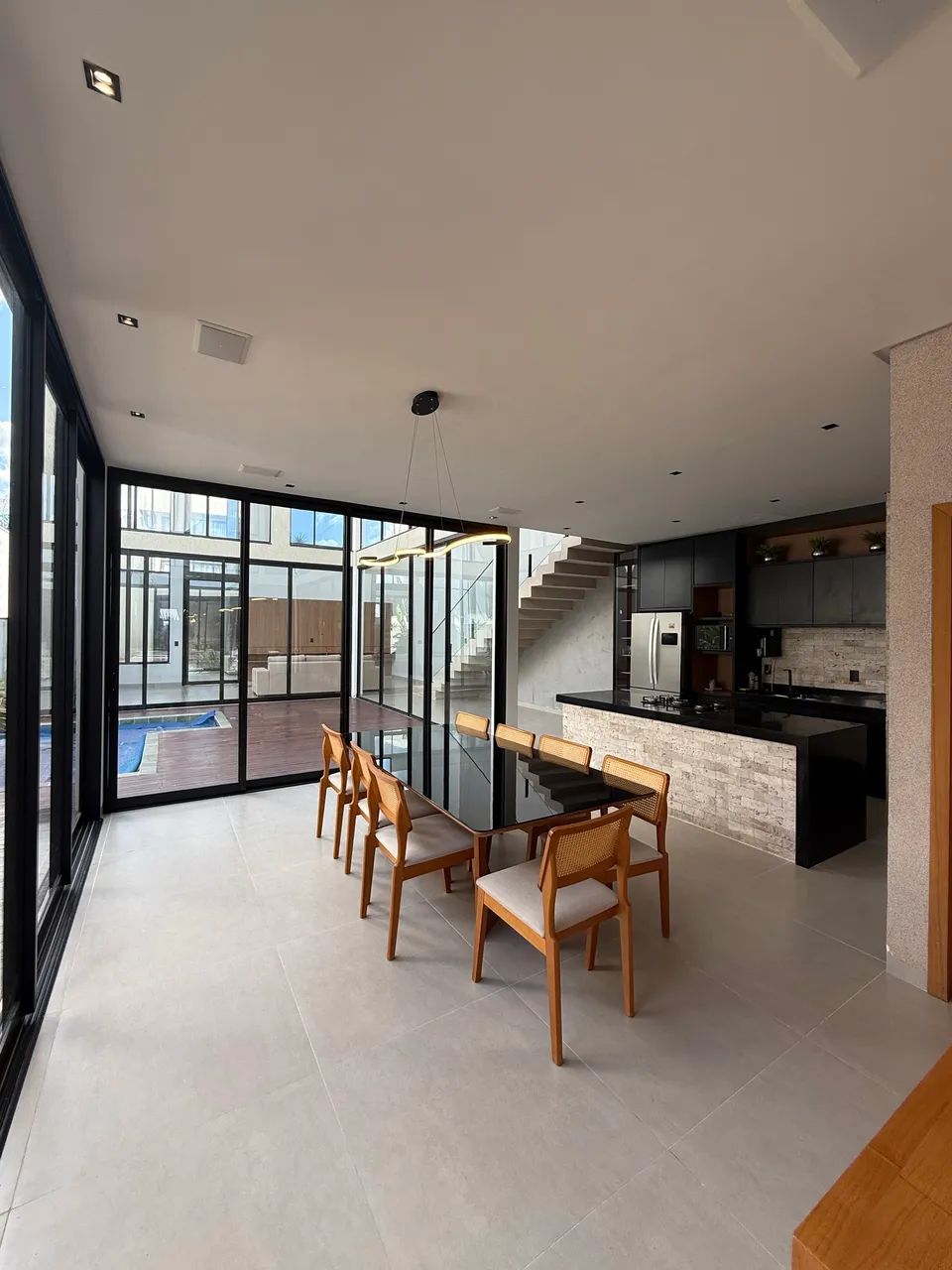 Casa completa condomínio Gaudi  - Foto 3