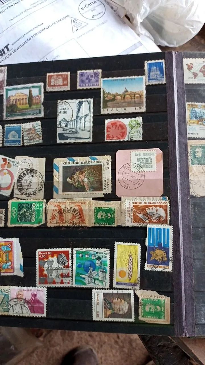COLECAO DE SELOS ANTIGOS NACIONAIS E INTERNACIONAIS - Foto 2