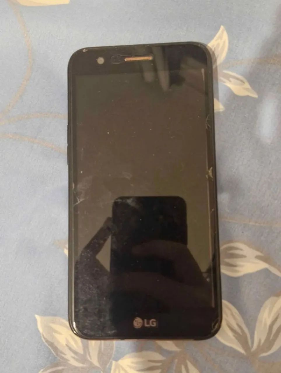 Celular LG K10 (descrição)