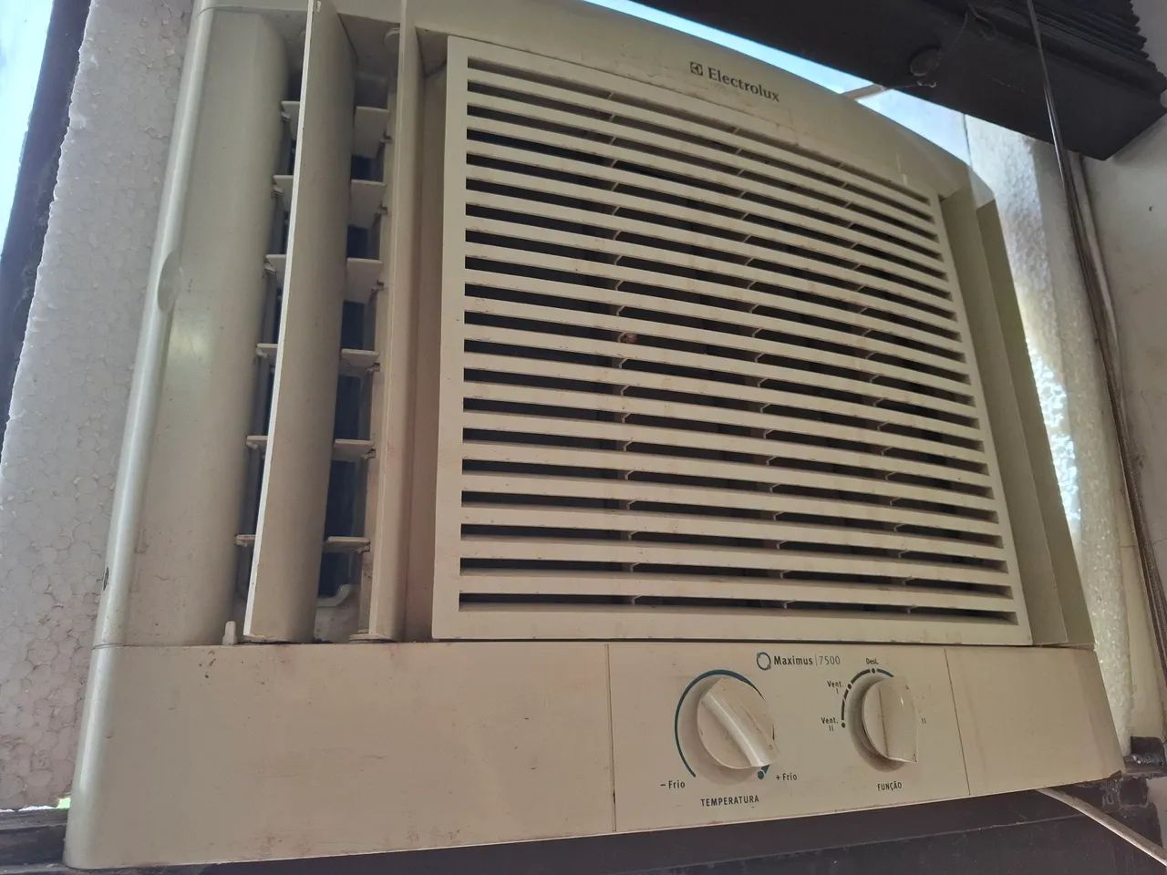 Ar condicionado 127v ELETROLUX 7500 BTus - Foto 2
