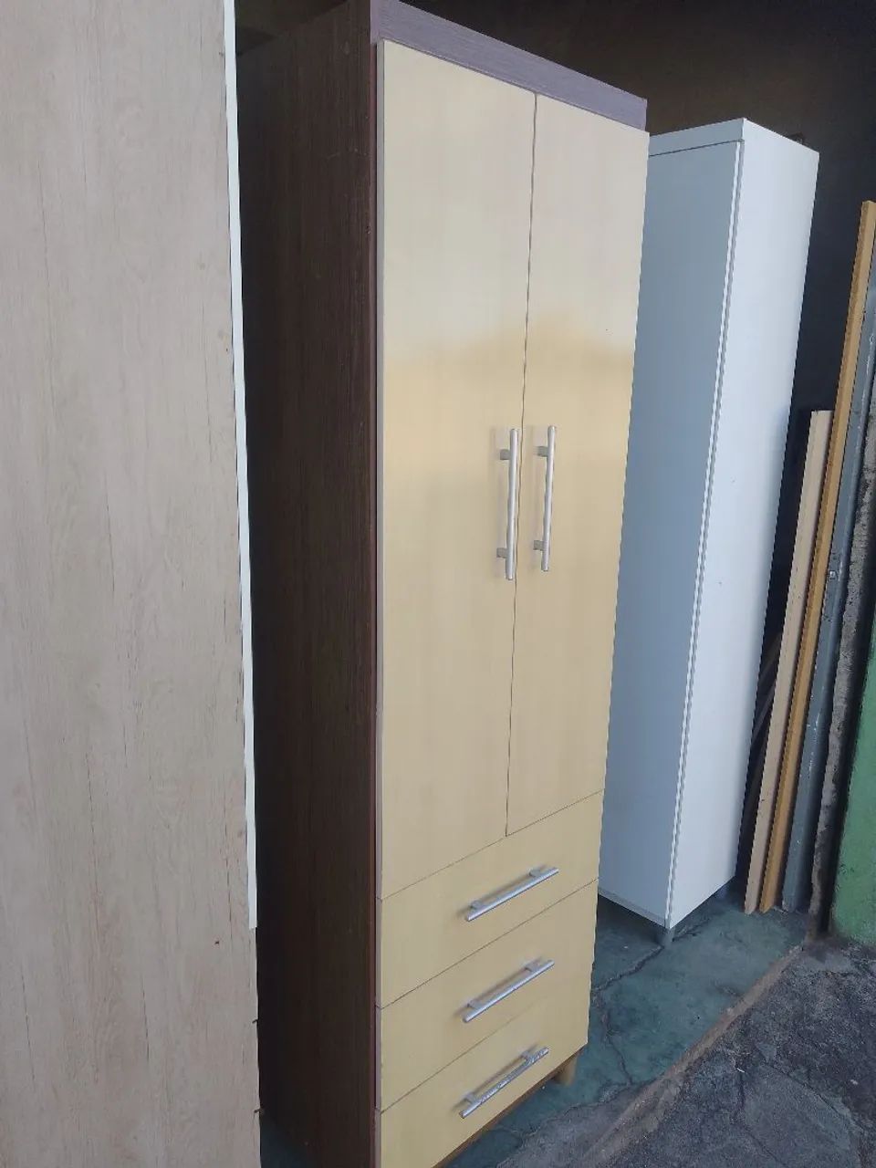 Guarda roupa 2 portas artesanal  - Foto 3