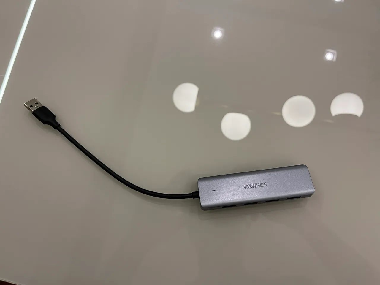 Hub USB Ugreen  - Foto 2