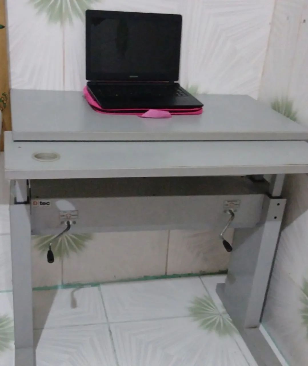 Mesa de computador 