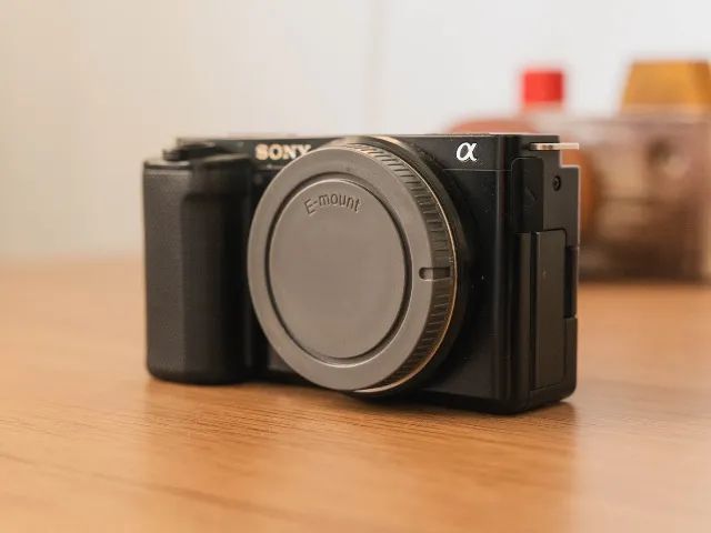 Vendo Câmera Sony ZV-E10 I - Foto 2