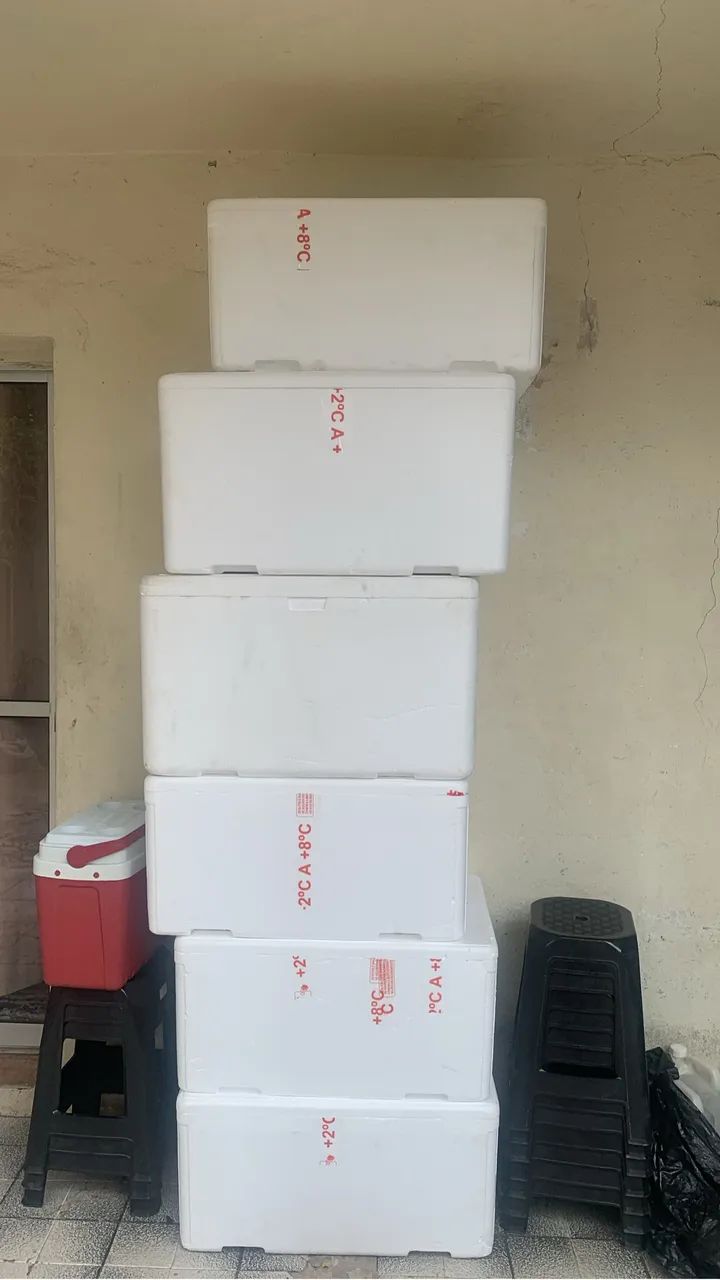 Caixa de isopor 