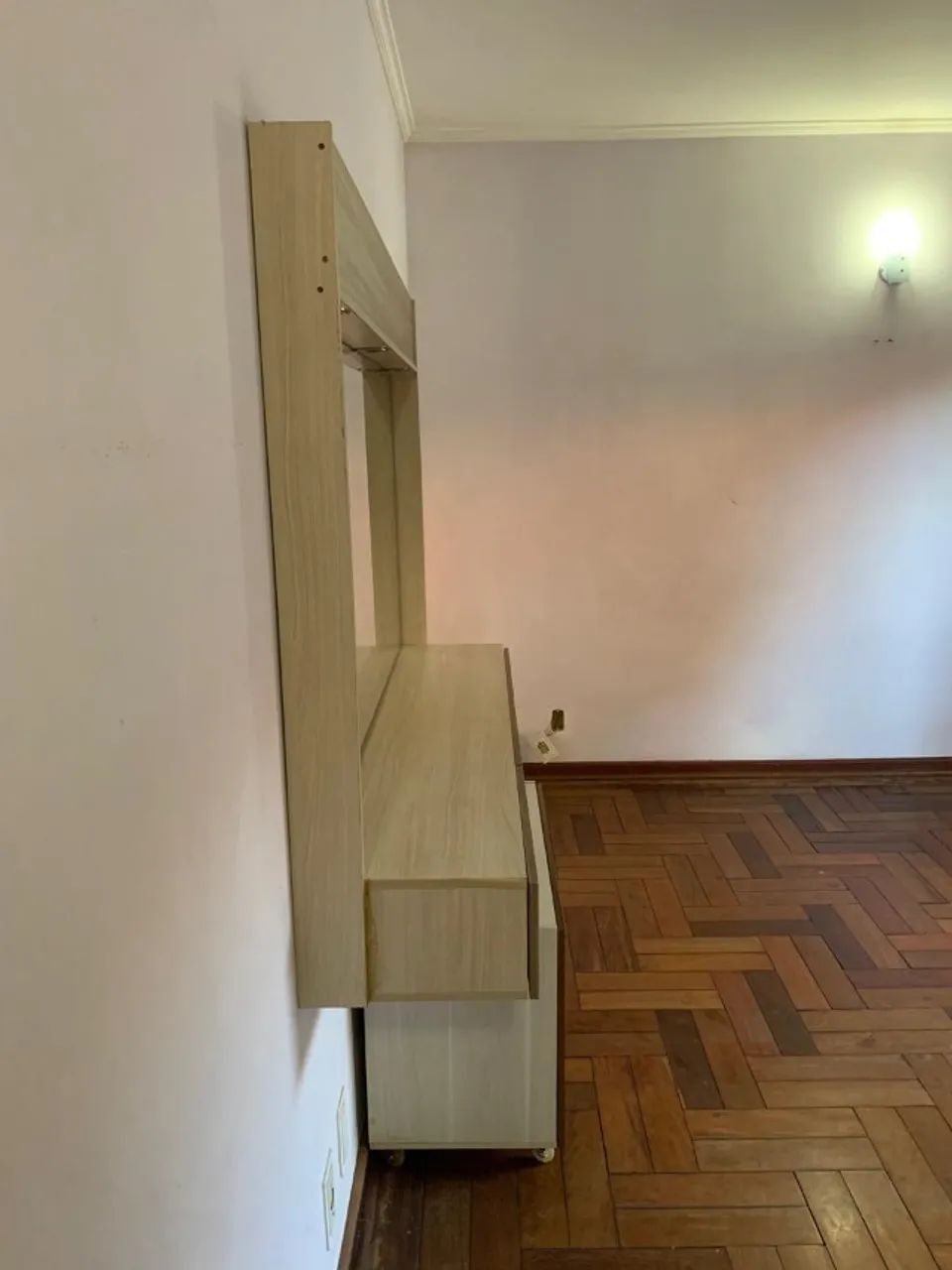 Conjunto de móveis planejados em ótimo estado - Foto 2