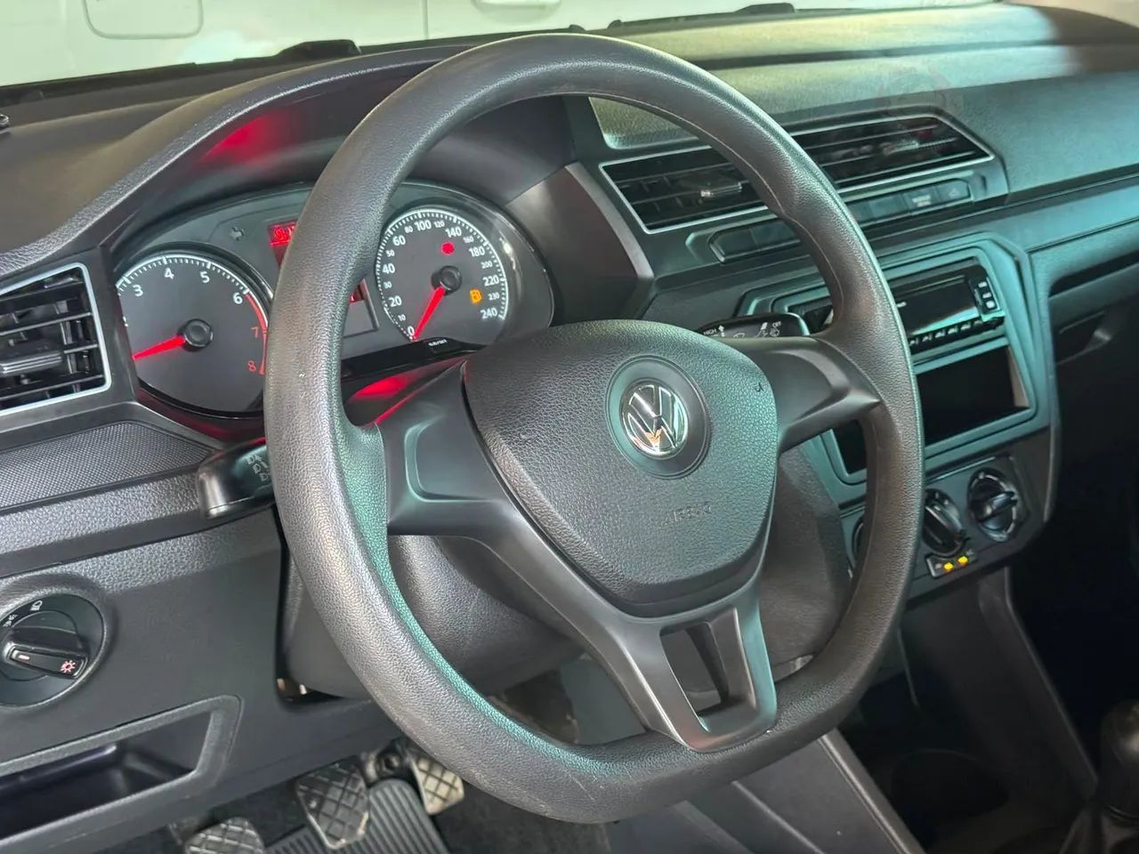Volkswagen Saveiro Robust 1.6 Total Flex 8V 2023 - Foto 5