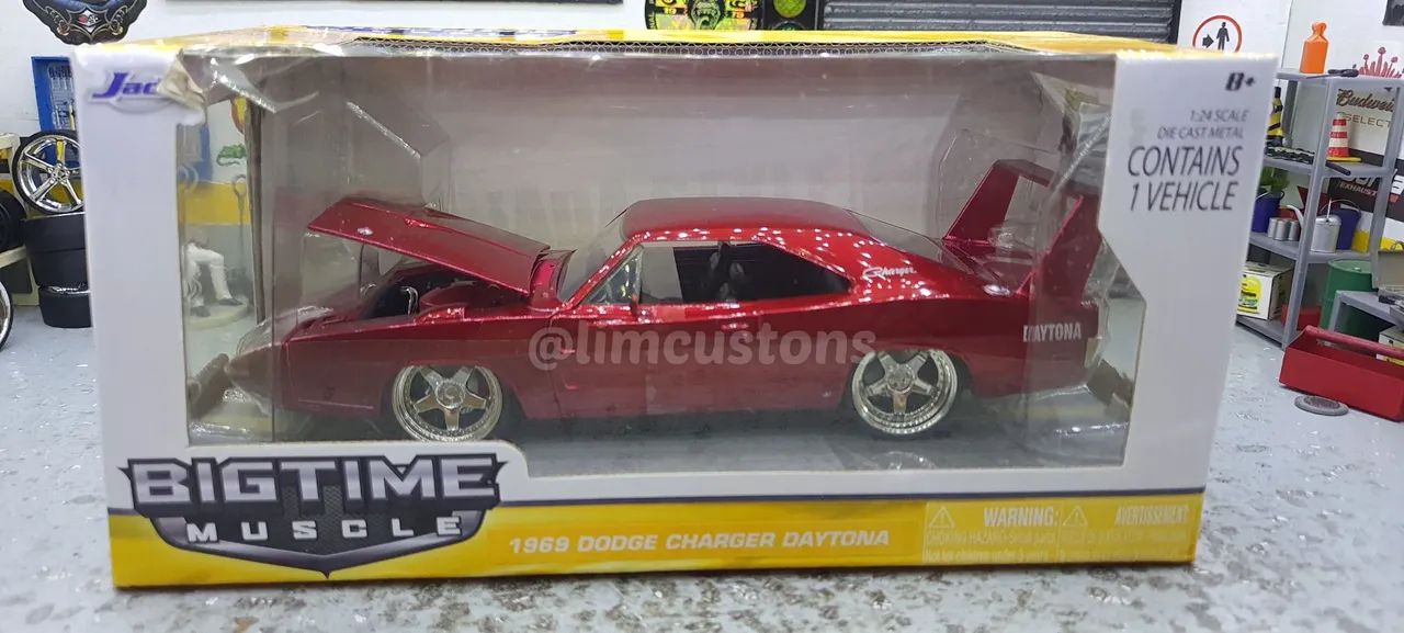 Jada toys 1:24 - Dodge Daytona Cereja 
