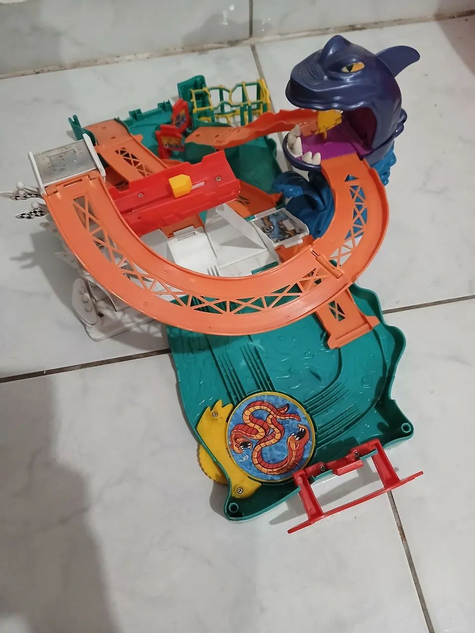 Pista hot Wheels tubarão  - Foto 2